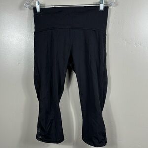 Lululemon Train Times Crop (17") Black Size 8